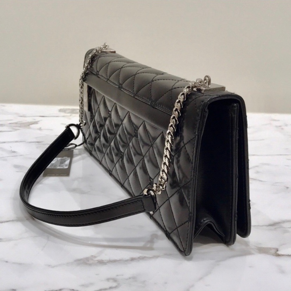 NWT luxury authentic rare minimalist classic St. John Black quilted bag - Picture 3 of 9